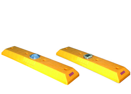 Şerit Sınırlama Butonları (Solar ve Cam Butonlu)